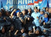 Potret Kebersamaan Bupati Egi dan Ratusan Pemuda Nasionalis di Malam Api Unggun Bela Negara