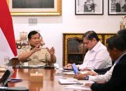 Presiden Prabowo Subianto Pimpin Rapat Terbatas