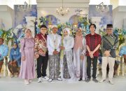 Wilson Lalengke Beri Ucapan Selamat kepada Pengantin Baru Danang dan Velya di Blitar