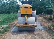 Pemdes Sukajaya Melaksanakan Rehap Jalan Lapen 497 Meter di Dusun 4 Sinar Lampung