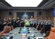 Senkom Mitra Polri Tandatangani MoU dengan Korlantas Polri