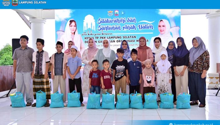 Buka Puasa Bersama GOW di Lampung Selatan, Zita Anjani Santuni Anak Yatim dan Ajak Ibu-ibu Perkuat Benteng Keluarga