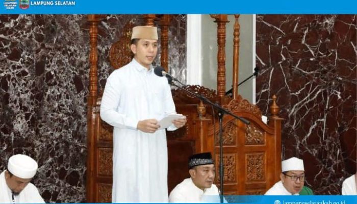 Iktikaf Akbar Peringatan Nuzulul Qur’an di Masjid Agung, Bupati Egi: Saatnya “Pulang ke Diri Sendiri”