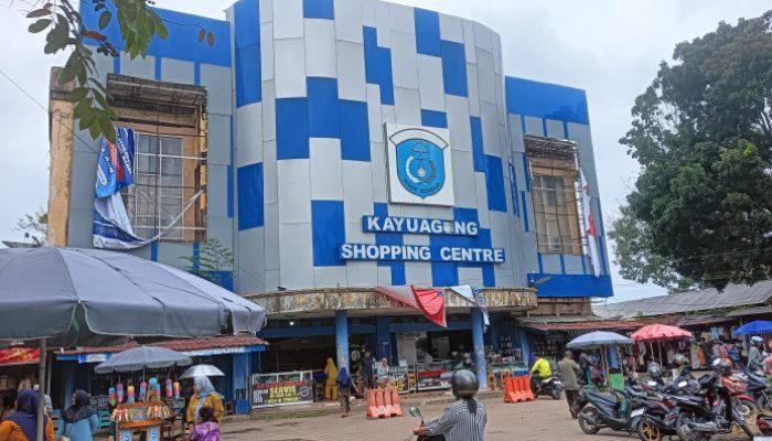 Diduga Merugikan PAD OKI, Area Parkir dan Jalan Diubah Jadi Tempat Dagangan Belum Tertib, Hasilnya Tak Masuk Kas Daerah