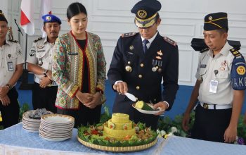 Petugas Lapas Kotabumi Raih Penghargaan dari dirjenpas di Hari Bhakti Pemasyarakatan ke-62