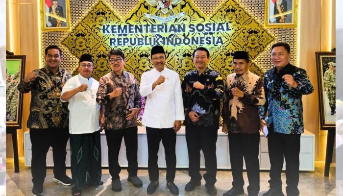 Bupati Lampung Utara Bahas Program Sekolah Rakyat Bersama Menteri Sosial RI