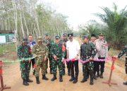 Pangdam II/Sriwijaya Hadiri Penutupan TMMD ke-128 Kodim 0402/OKI di Desa Pematang Sukatani