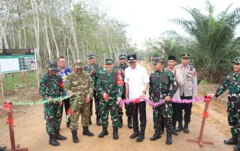 Pangdam II/Sriwijaya Hadiri Penutupan TMMD ke-128 Kodim 0402/OKI di Desa Pematang Sukatani