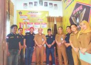 Pererat Silaturahmi ” Kesbangpol Lampura Kunjungi Sekretariat DPC LSM GEMPUR “