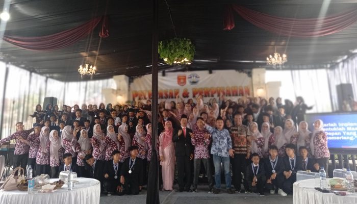 ‎Suasana Haru dan Bangga Mewarnai Pelepasan 79 Siswa Angkatan XVI SMP Negeri 4 Liwa