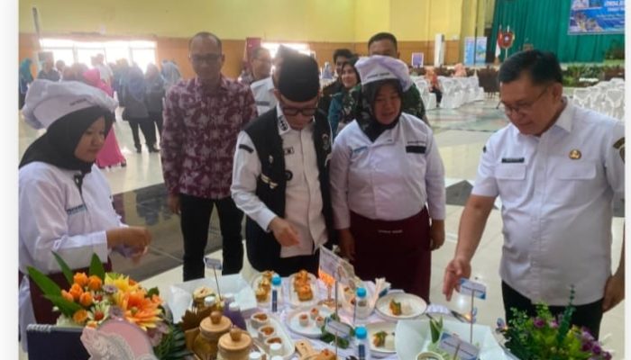 Bupati OKU Tekankan Pentingnya Konsumsi Ikan Demi Wujudkan Generasi Emas