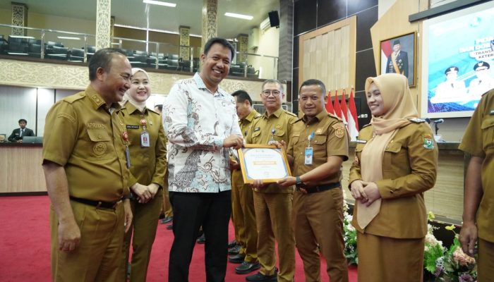 OKI Puncaki SLIP PPID Award Sumsel, Terbaik dalam Layanan Informasi Publik
