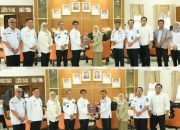Dukung Pendidikan Masyarakat Miskin, Bupati Lampung Utara Terima dan Serahkan Sertifikat Lahan Sekolah Rakyat